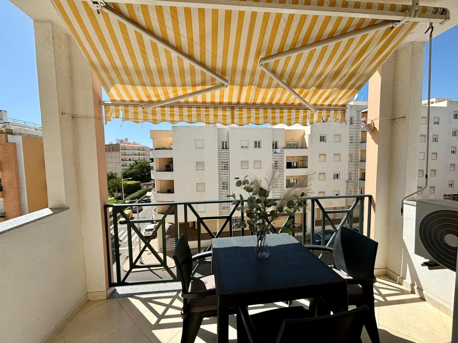 The Sunset 1 Bed Flat Short Walk Armacao Beach Armação de Pêra Eksteriør bilde